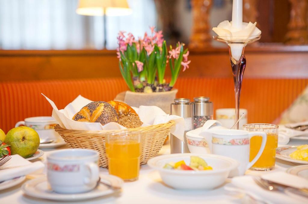 Hotel Wilder Mann Königstein in der Oberpfalz Esterno foto